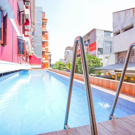 Hotel Collection O 1112 Comfitel Siwalankerto Aa4 Surabaya Exterior foto