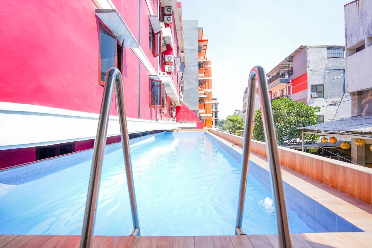Hotel Collection O 1112 Comfitel Siwalankerto Aa4 Surabaya Exterior foto